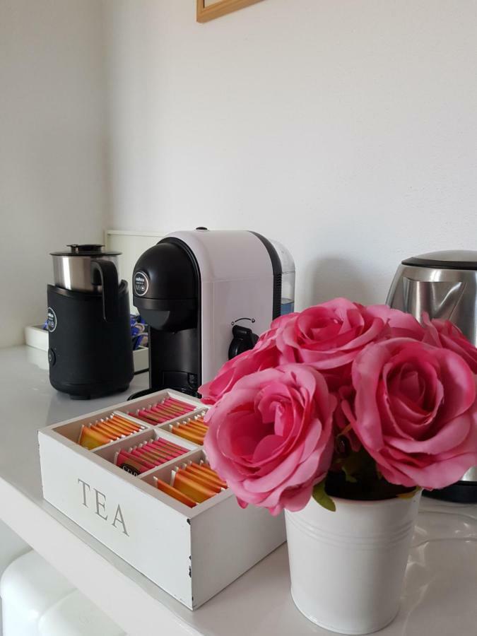 Il Girasole Bed and Breakfast Domus De Maria Εξωτερικό φωτογραφία